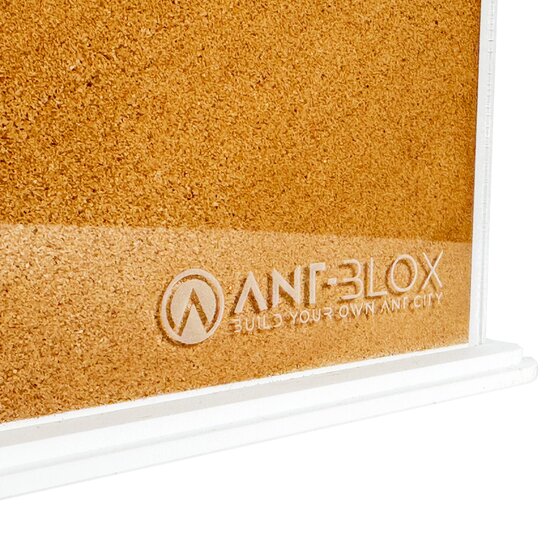 Pent House BRAUN (nest 20x20x2)